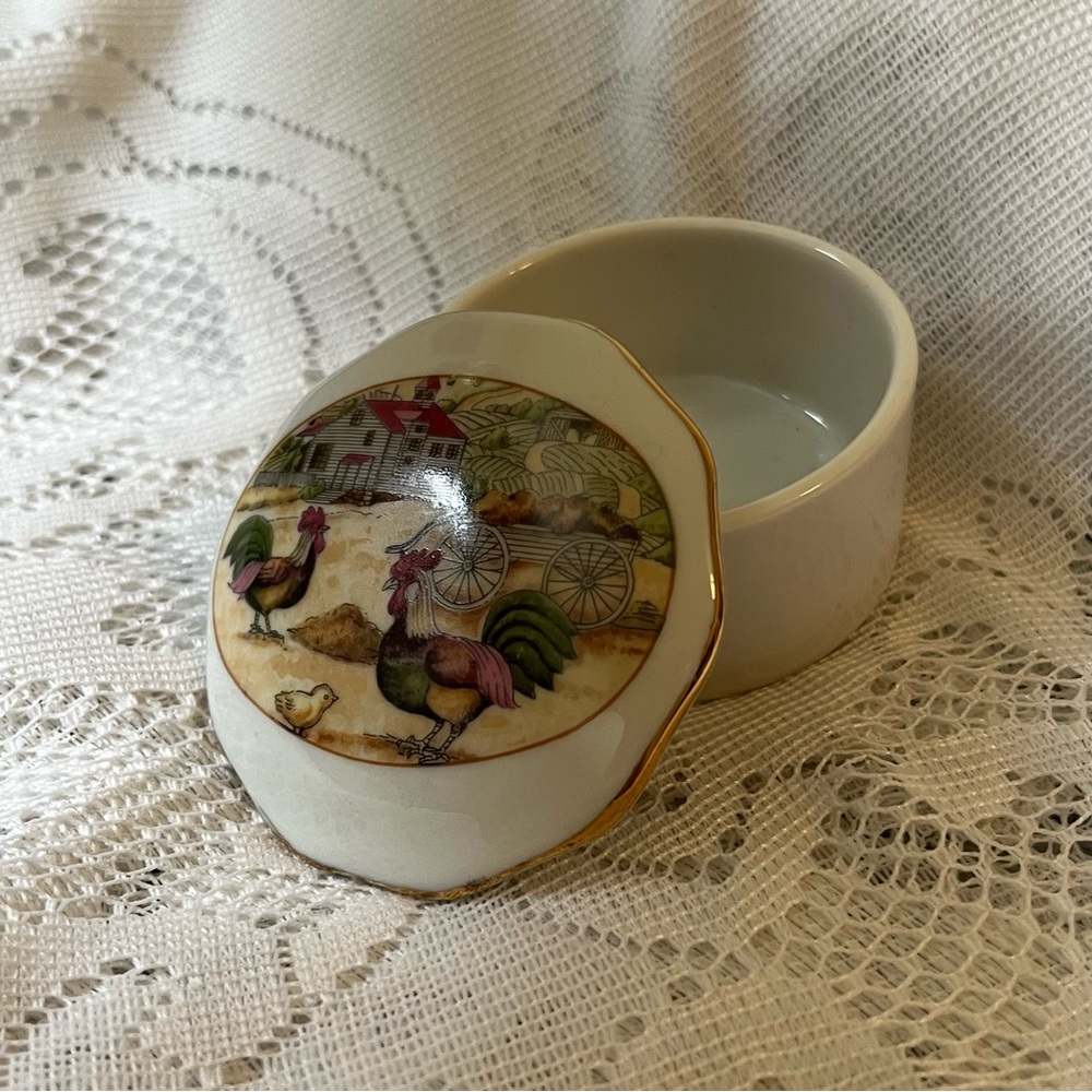 Vintage Trinket/Jewelry Dish